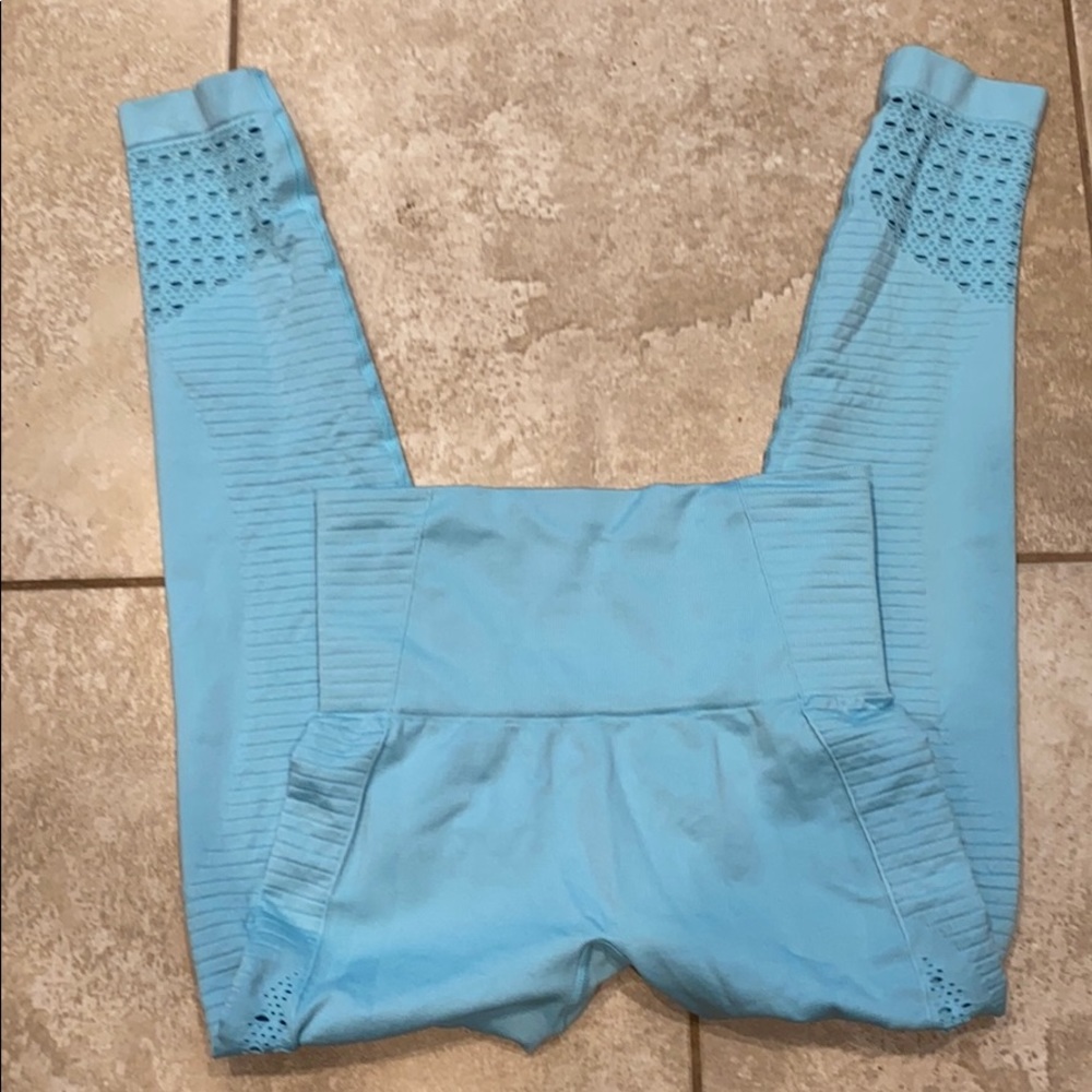 NWT ASTORIA WORKOUT PANTS